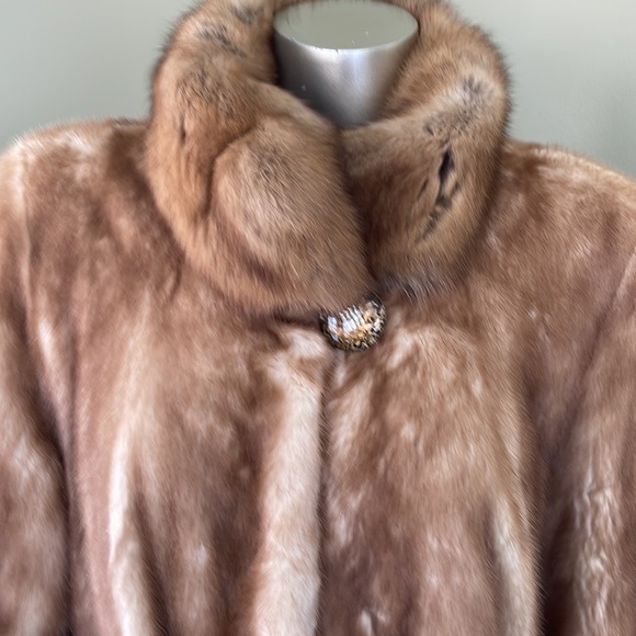 Fur Mink Coat  Mustela Visone Made in Italy Size L  Excellent! - Picture 2 of 16